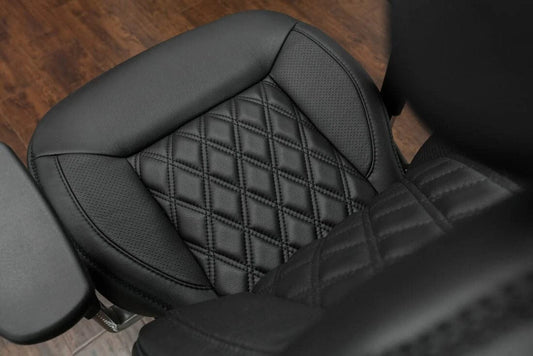 Double Diamond Stitch Faux Leather Automotive Seat Fabric 5mm Scrim Foam Backed